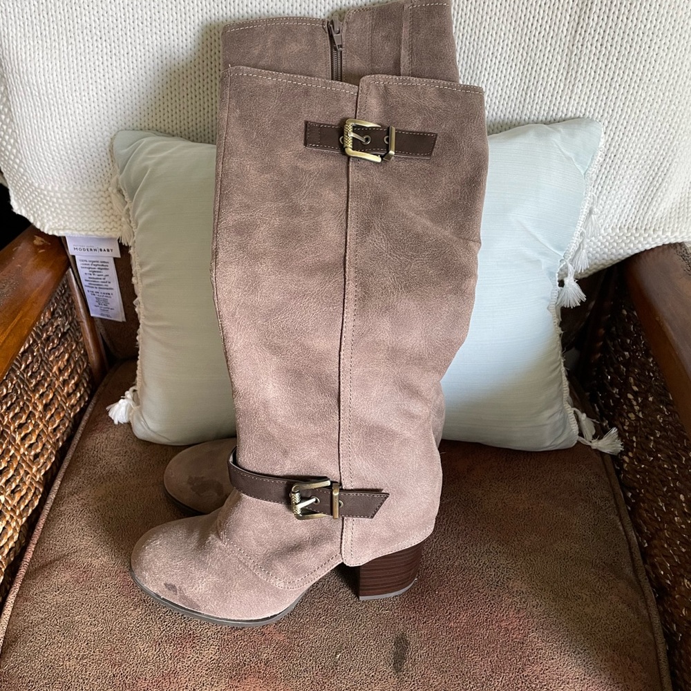 Fergalicious Connor Tall Boots.  new without box.
